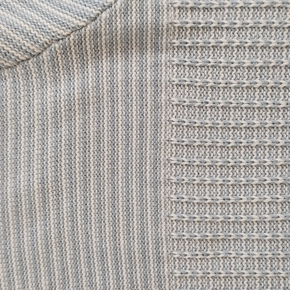 Liz Claiborne Baby Blue & White Zip Front Turtleneck /Size M - Picture 6 of 11